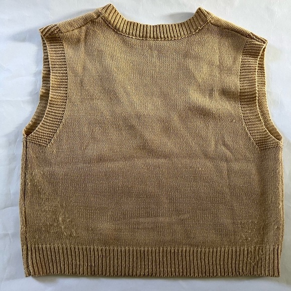 Women’s Sweater Vest - medium - Picture 4 of 4